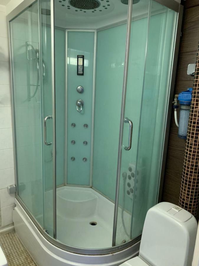 Uus 13B, Beautiful 3-Bedroom Apartment - 3 Big Beds Tartu Exterior photo